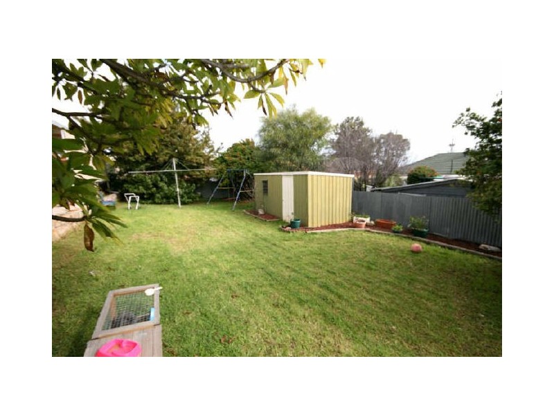 4 Gondola Grove, Para Hills SA 5096