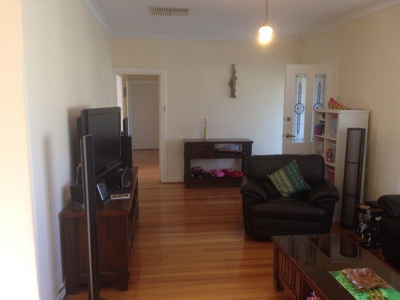 5 Catalina Avenue, Parafield Gardens SA 5107