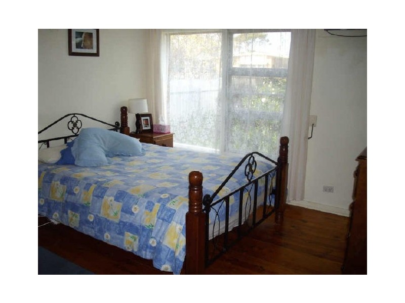 15 Barker Crescent, Smithfield Plains SA 5114