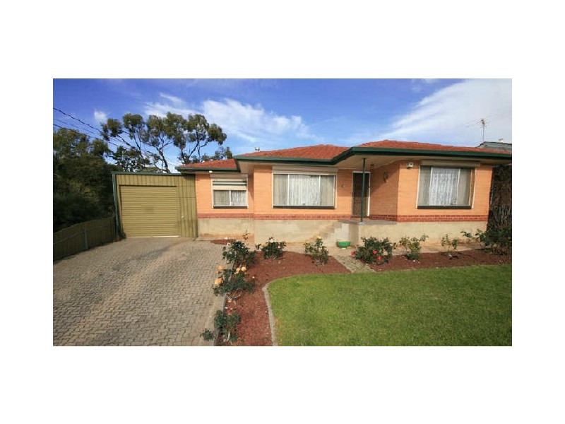 38 Robert Court, Para Hills SA 5096