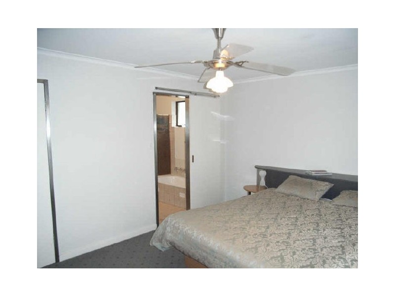 2 Caloundra Drive, Paralowie SA 5108