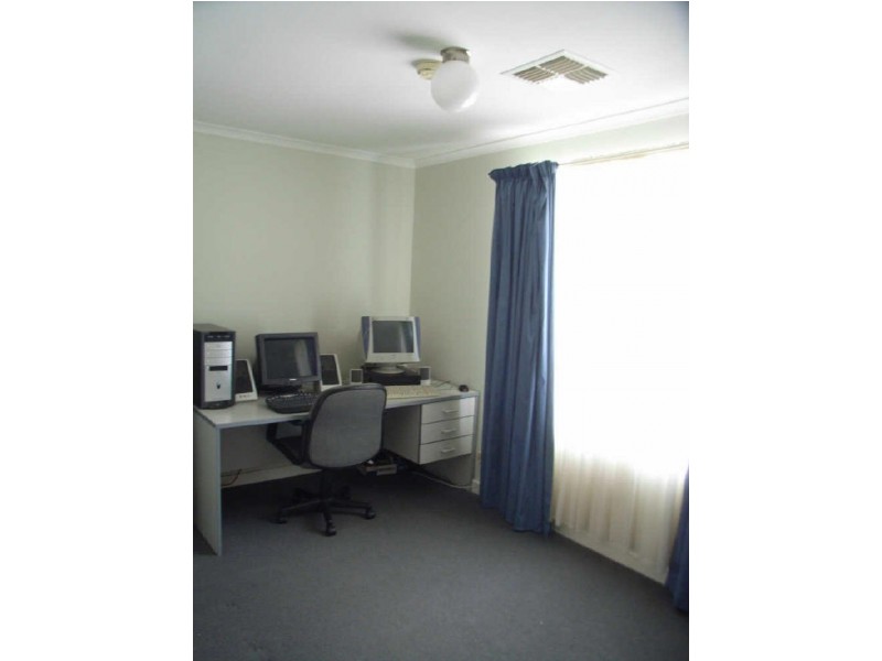 2 Caloundra Drive, Paralowie SA 5108