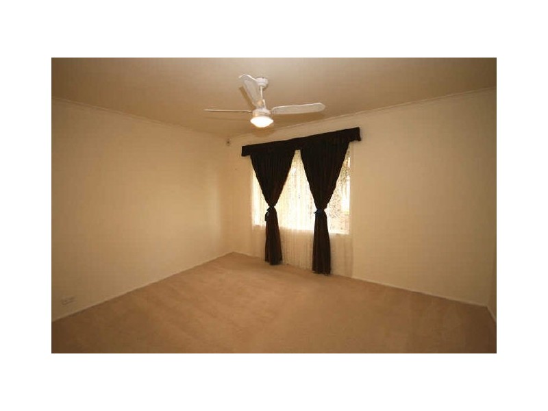 13 Chelsea Avenue, Burton SA 5110