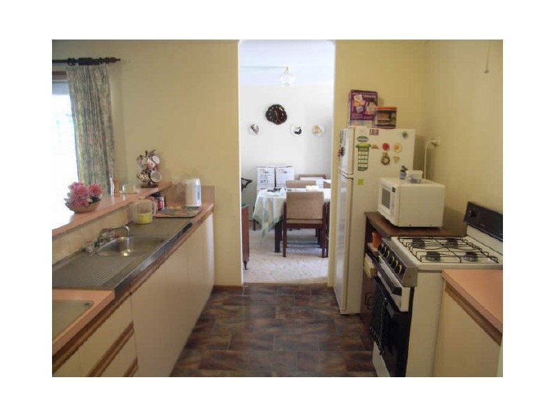 27 Insignia Avenue, Andrews Farm SA 5114