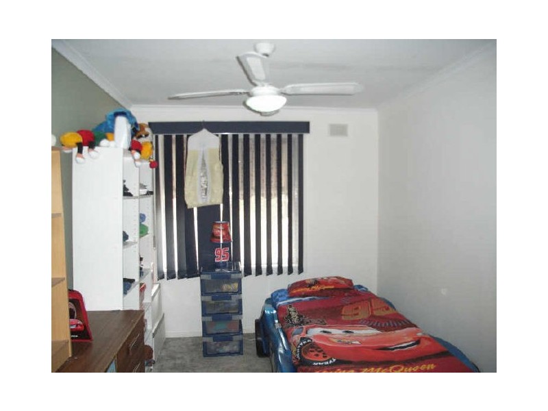 15 Barrington Road, Elizabeth Downs SA 5113