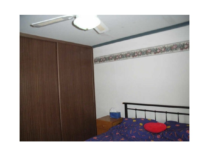 15 Barrington Road, Elizabeth Downs SA 5113