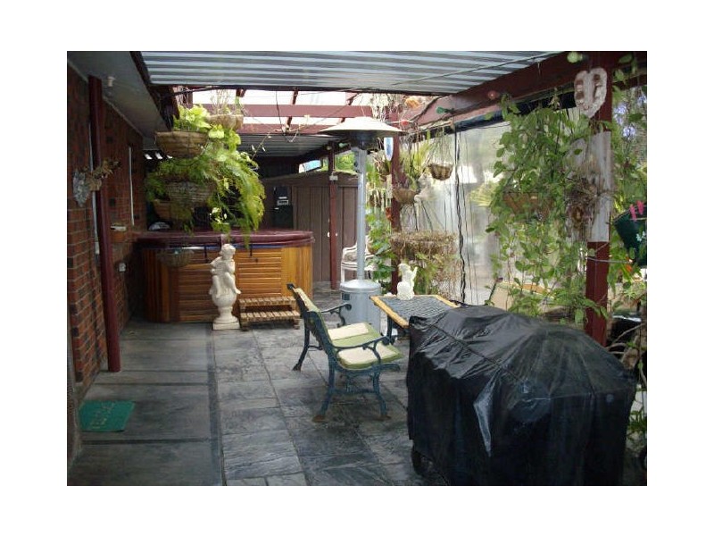 33 Hilltop Boulevard, Hillbank SA 5112