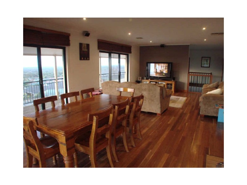 7 Carman Close, Hillbank SA 5112