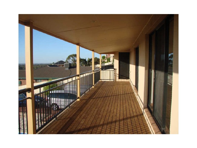 7 Carman Close, Hillbank SA 5112