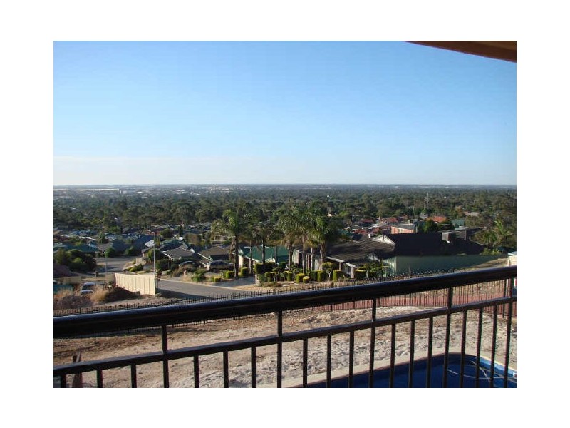 7 Carman Close, Hillbank SA 5112