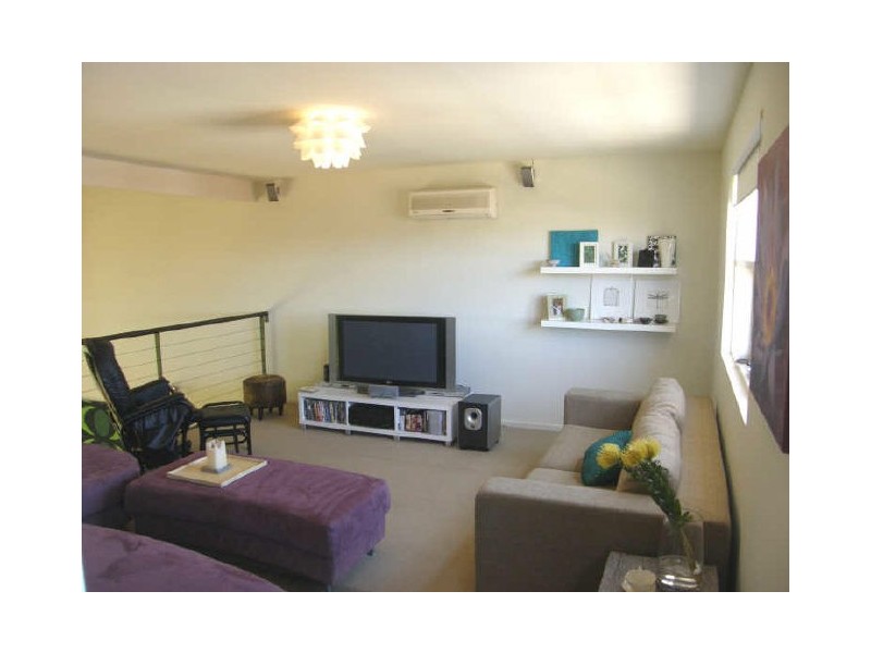 10 Wharfdale Lane, Mawson Lakes SA 5095