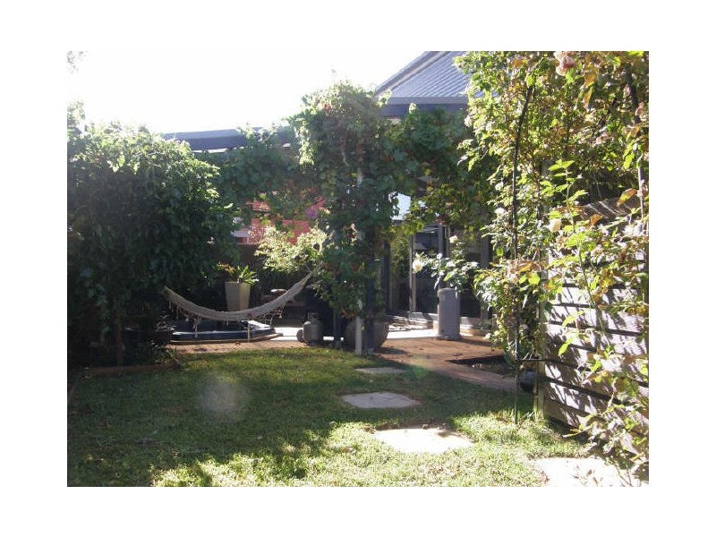10 Wharfdale Lane, Mawson Lakes SA 5095