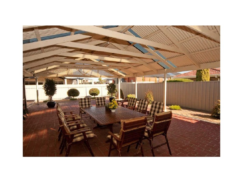 45 Hilditch Drive, Green Fields SA 5107