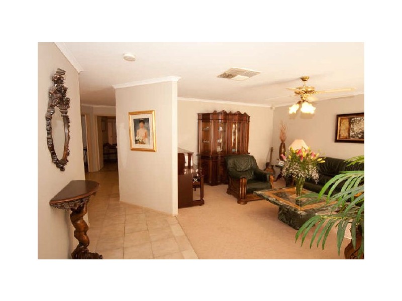 45 Hilditch Drive, Green Fields SA 5107