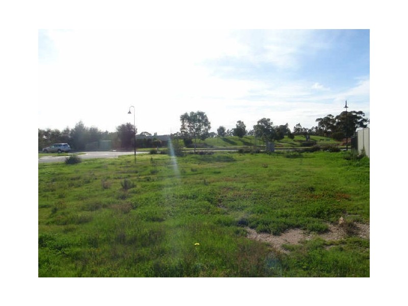 8 Lakeridge Circuit, Burton SA 5110