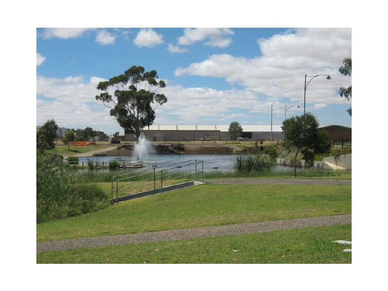 8 Lakeridge Circuit, Burton SA 5110