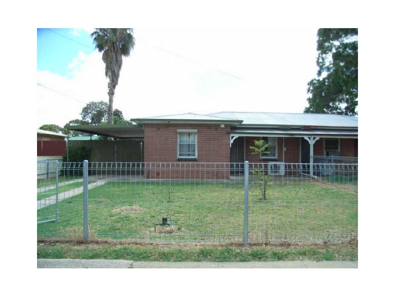 8 McCabe Avenue, Parafield Gardens SA 5107