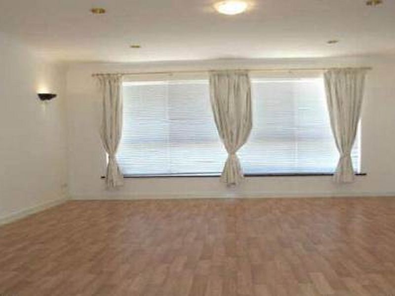 8 Benaud Avenue, Salisbury East SA 5109