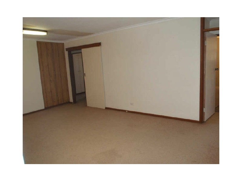 25 Camelot Drive, Paralowie SA 5108