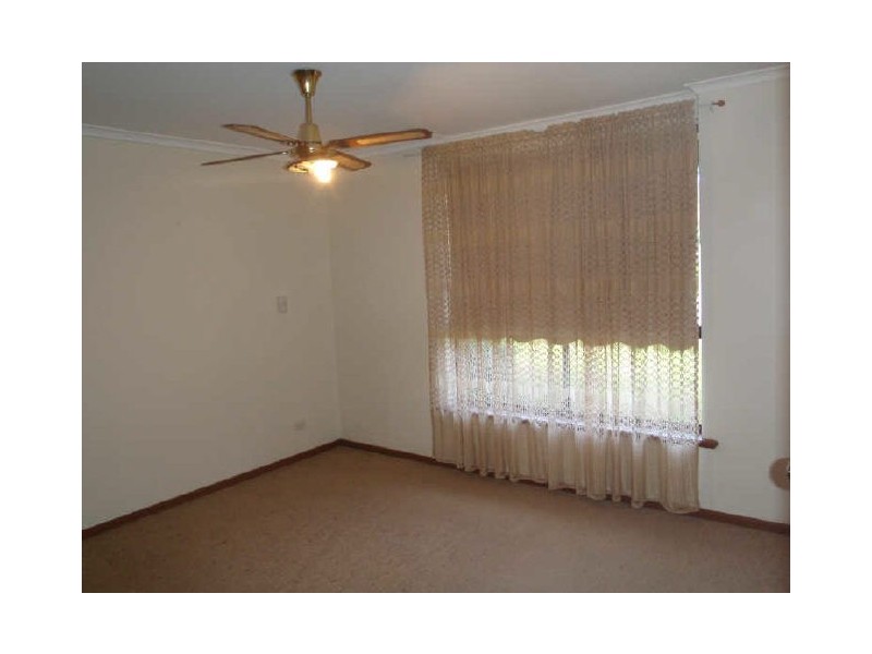 25 Camelot Drive, Paralowie SA 5108