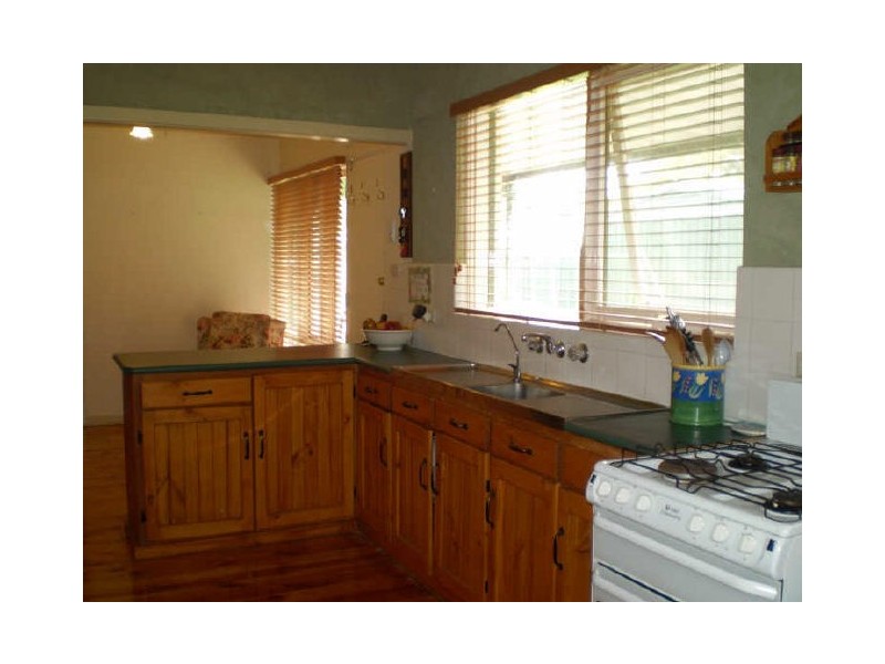 3 Lancaster Avenue, Valley View SA 5093