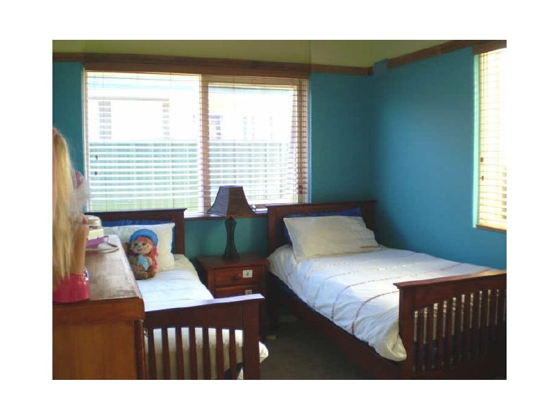 3 Lancaster Avenue, Valley View SA 5093