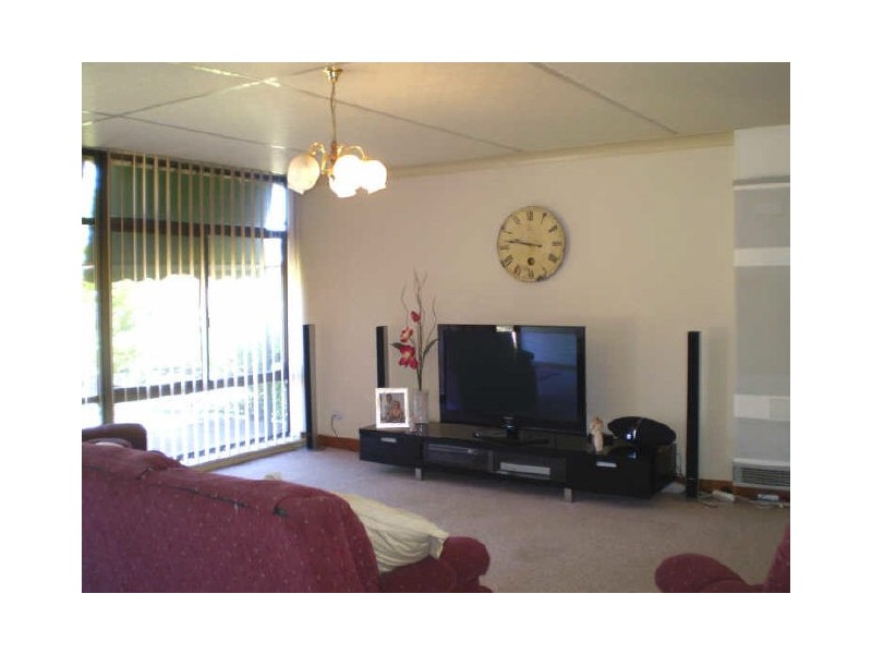 3 Lancaster Avenue, Valley View SA 5093