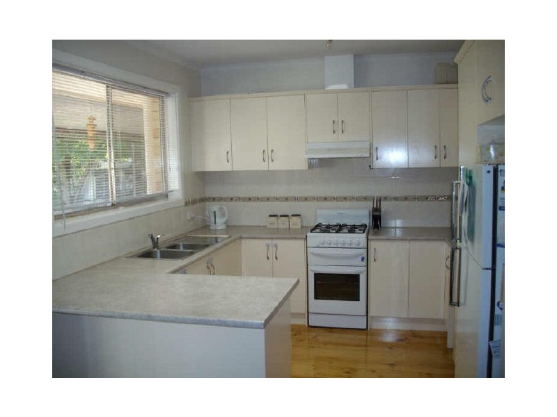 16 Cheltenham Crescent, Salisbury East SA 5109