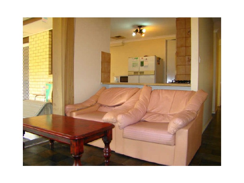 5 Hammond Avenue, Brahma Lodge SA 5109