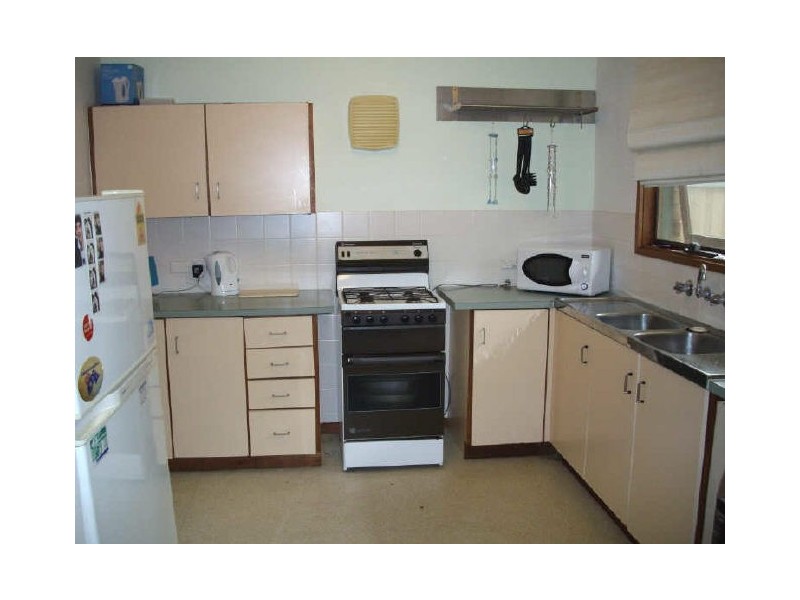 28 Pemberly Avenue, Salisbury Park SA 5109