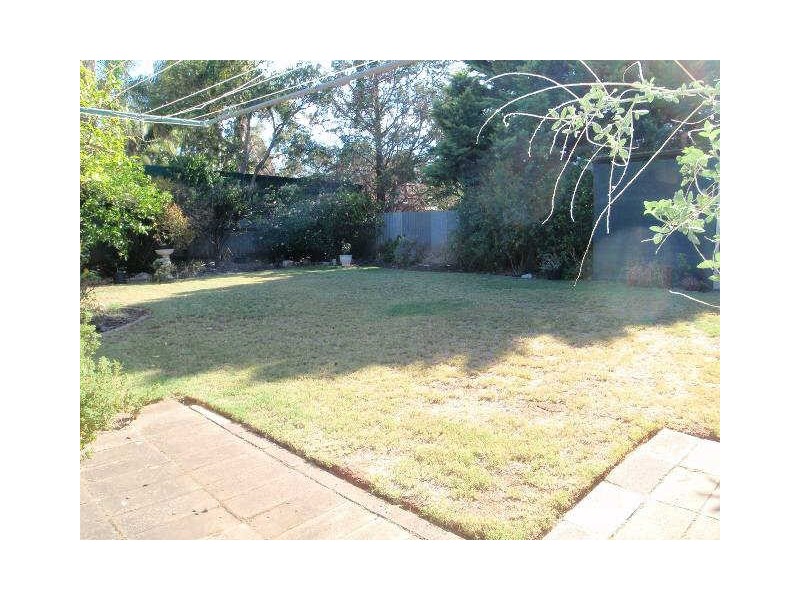 7 Chiselbury Road, Elizabeth Vale SA 5112