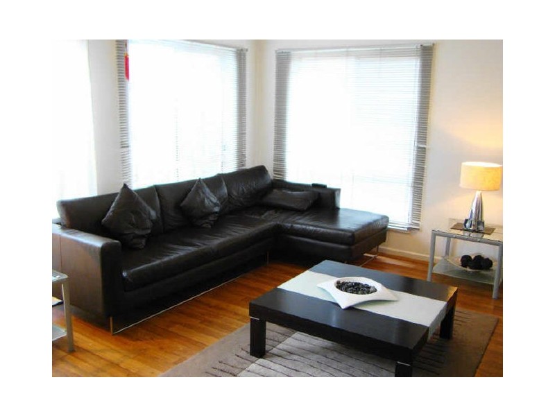 24 Swan Circuit, Mawson Lakes SA 5095