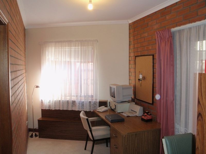 19 Conygham Avenue, Para Hills SA 5096