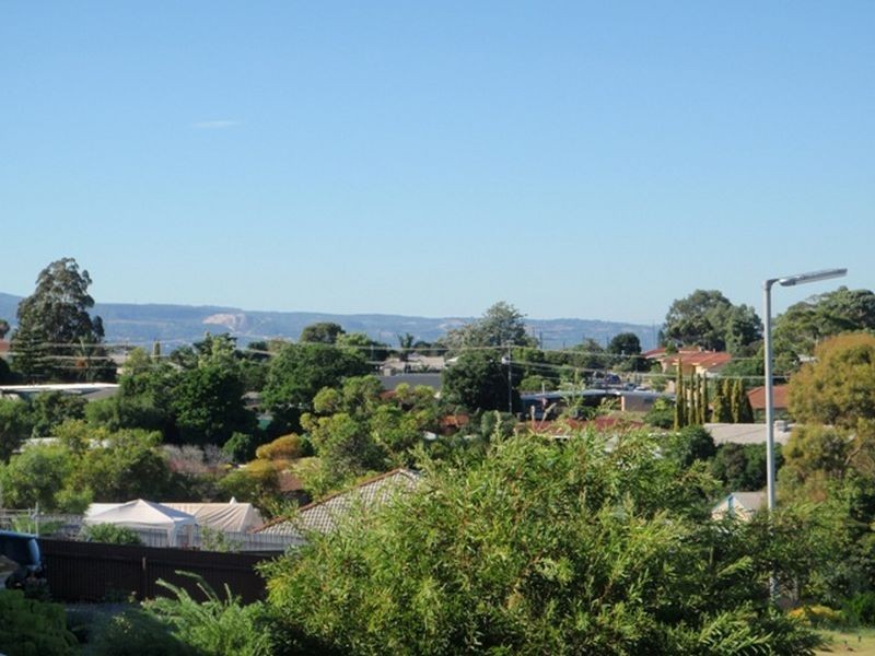 19 Conygham Avenue, Para Hills SA 5096