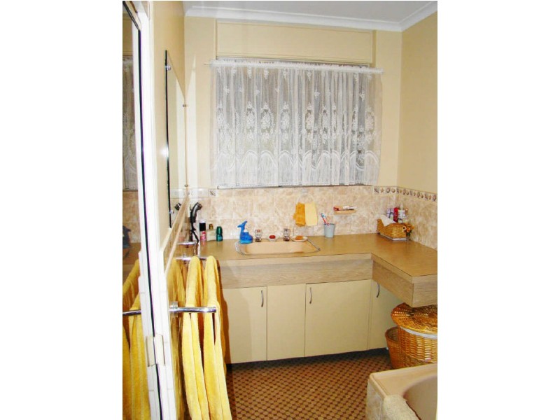 3 Johnswood Drive, Salisbury Park SA 5109