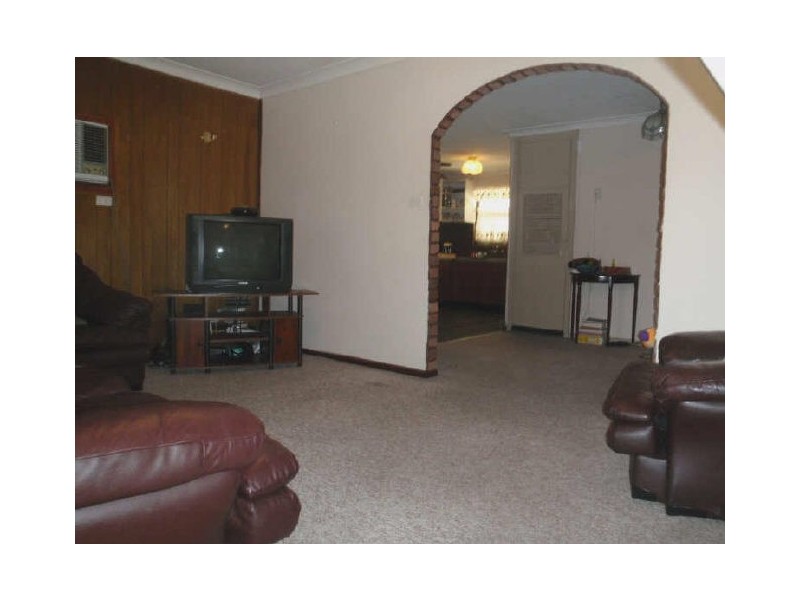 4 Dawn Close, Paralowie SA 5108