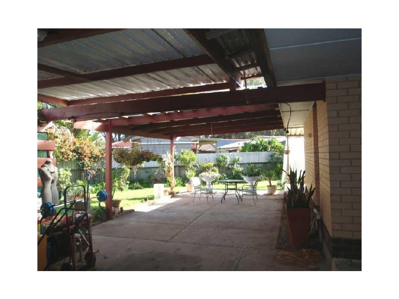 4 Dawn Close, Paralowie SA 5108