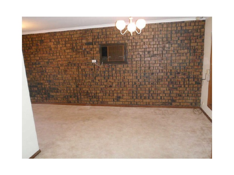 5 Robert Court, Salisbury SA 5108