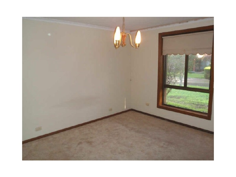 5 Robert Court, Salisbury SA 5108