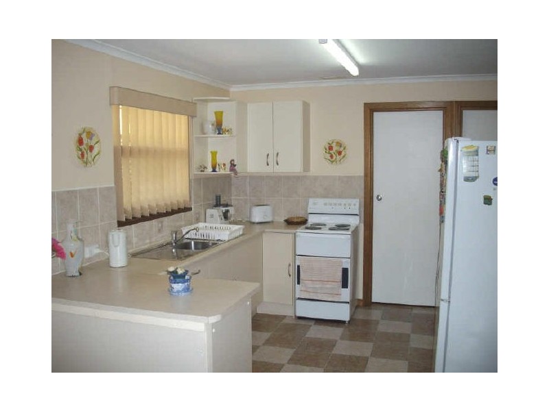 25 Danielle Drive, Salisbury Plain SA 5109
