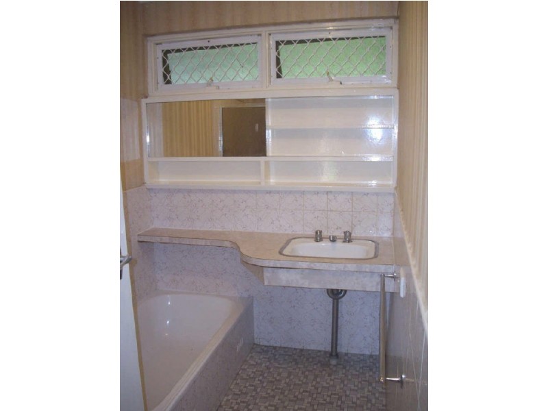 30 Lincoln Avenue, Parafield Gardens SA 5107