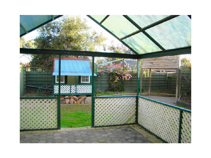 15 Shepley Crescent, Burton SA 5110