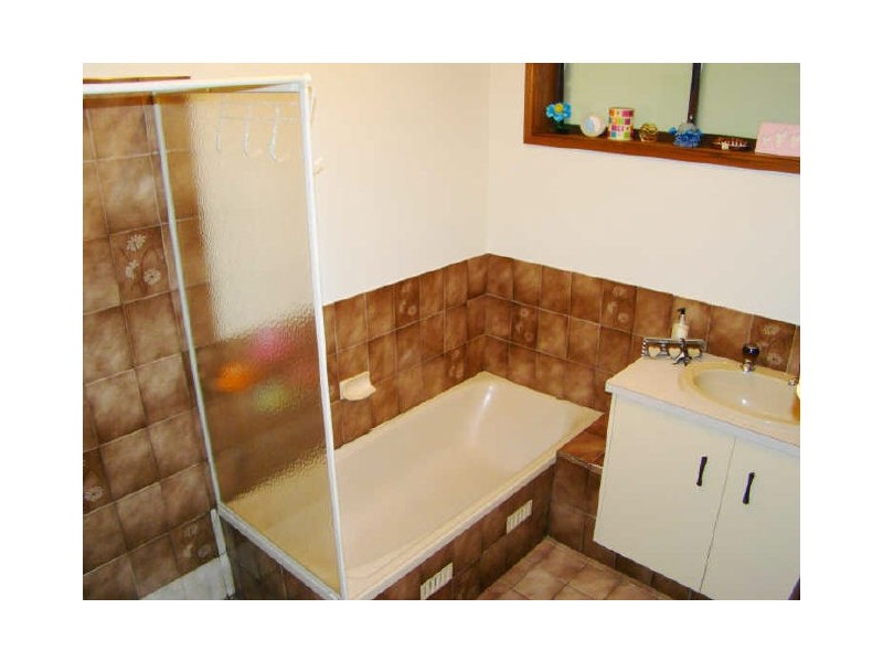 15 Shepley Crescent, Burton SA 5110