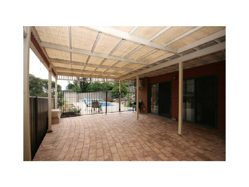 10 Verdant Court, Wynn Vale SA 5127