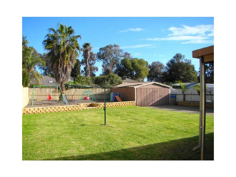 4 Hollins Court, Salisbury Downs SA 5108