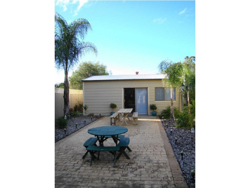 4 Hollins Court, Salisbury Downs SA 5108