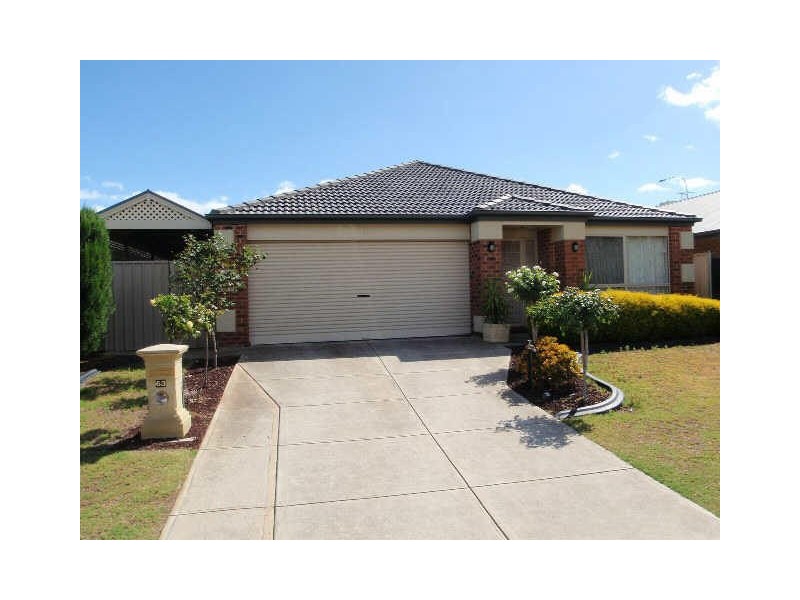 63 Parkway Circuit, Parafield Gardens SA 5107