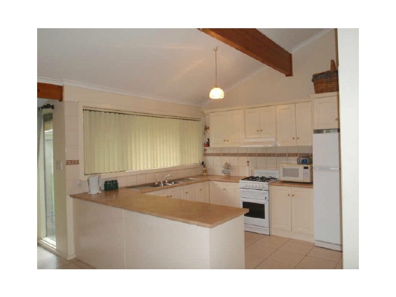 1 Mornes Court, Parafield Gardens SA 5107