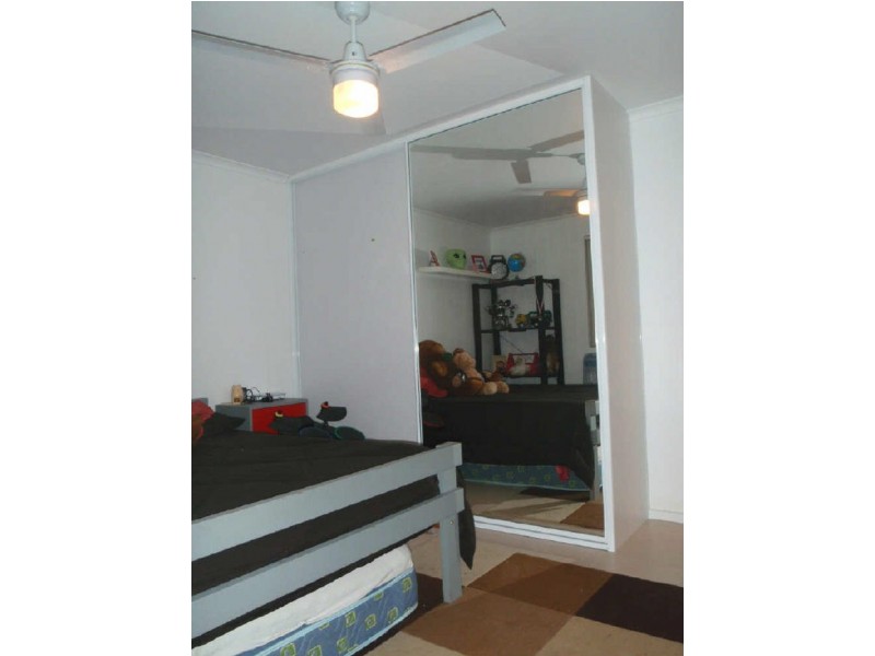 1 Mornes Court, Parafield Gardens SA 5107