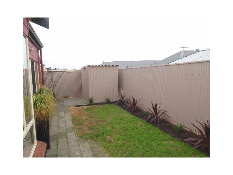 15 Chatswood Grove, Golden Grove SA 5125